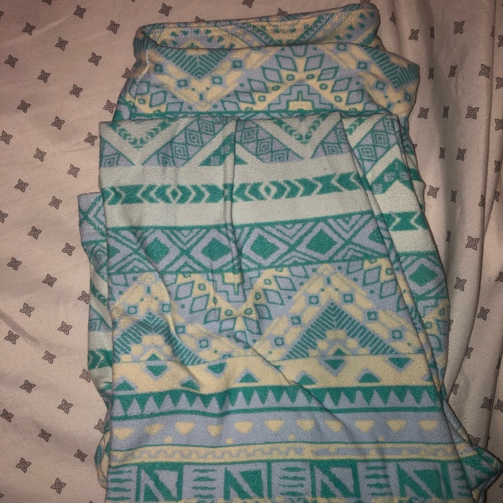Lularoe OS Leggings